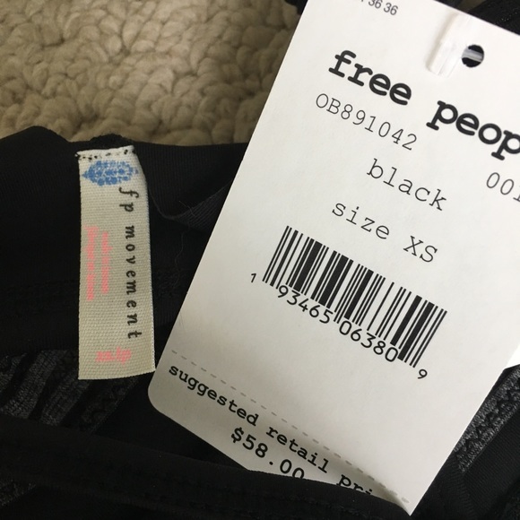 ❌SOLD❌Free People Movement Genesis Bra scalloped - Picture 5 of 6
